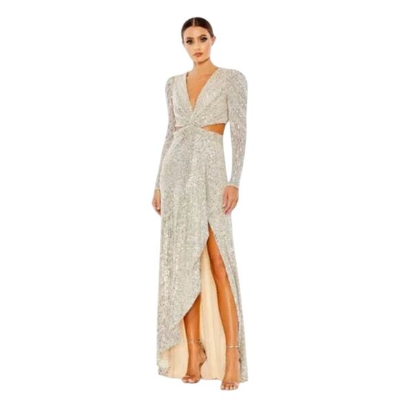 MAC DUGGAL Dress Size 4 Evening Gown NEW Silver Sequined Twist Back Long Sleeve - Picture 1 of 6